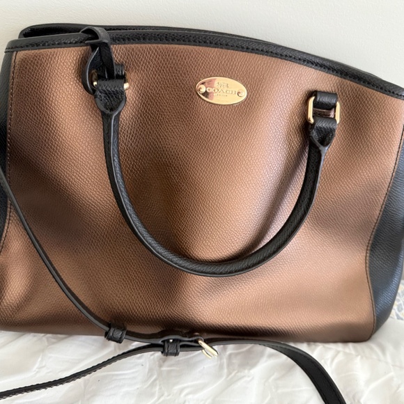 Coach Handbag - Picture 3 of 9